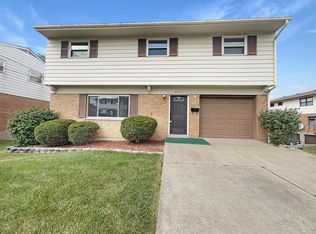 3417 Tolland Ct, Cincinnati, OH 45248
