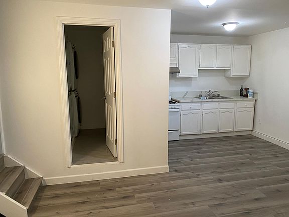 2nd image of 1144 Charlemont Ave