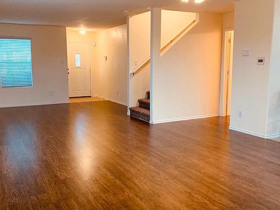 2nd image of 407 Palma Noce