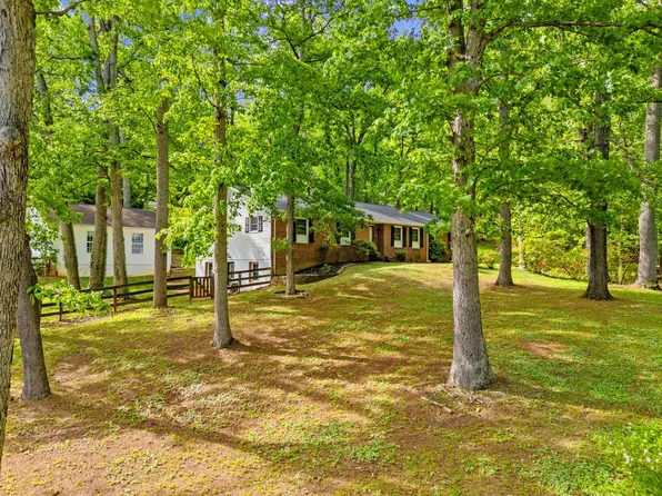 7300 Earlys Rd, Warrenton, VA 20187