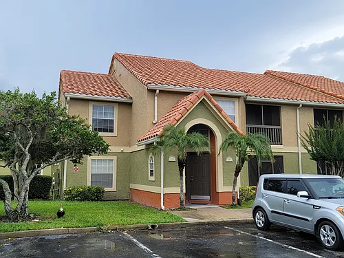 421 Fountainhead Cir Photo 1