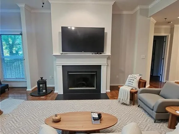 424 Lindbergh Dr NE Unit 208, Atlanta, GA 30305