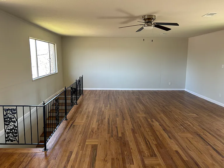 3404 Martin Lydon Ave — Photo 46