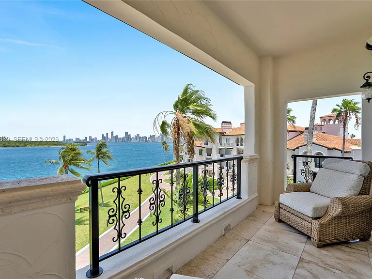 2244 Fisher Island Dr #3404 — Photo 22