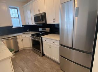 252 9th St #2F, Brooklyn, NY 11215