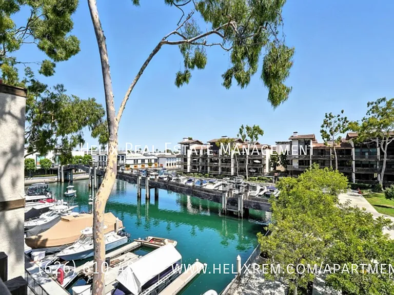 7322 Marina Pacifica Dr N — Photo 9