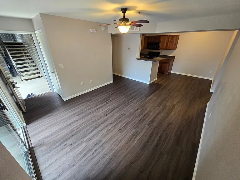 1385 W University Ave #12-195 — Photo 8