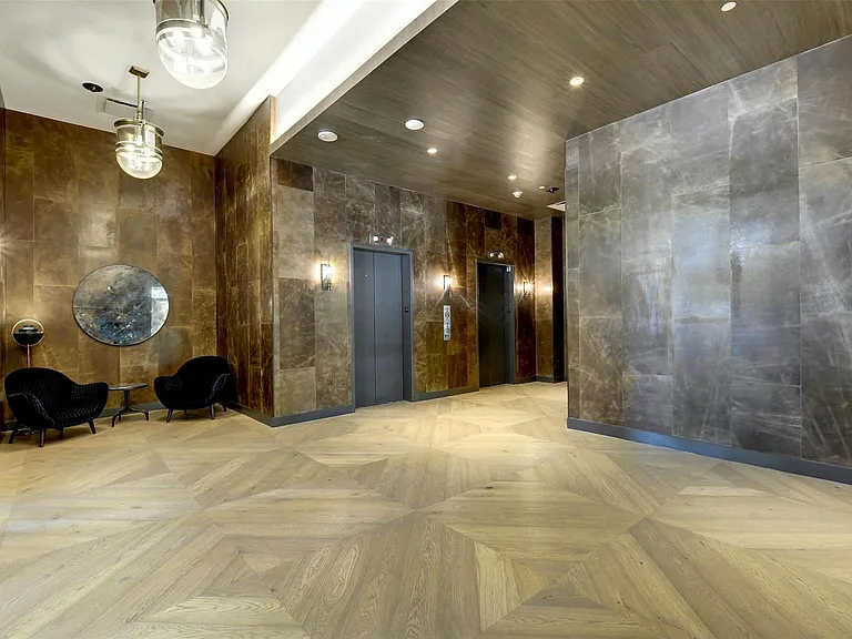 70 Rainey St #1807 — Photo 28