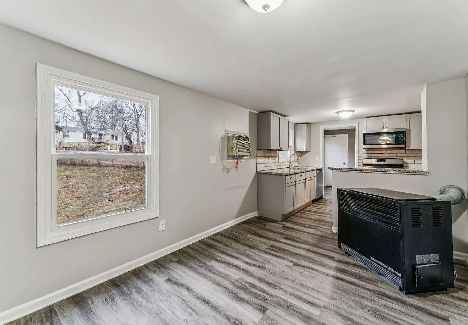 2 bed, 2.0 bath, 1083 sqft, $1,475 — Photo 3