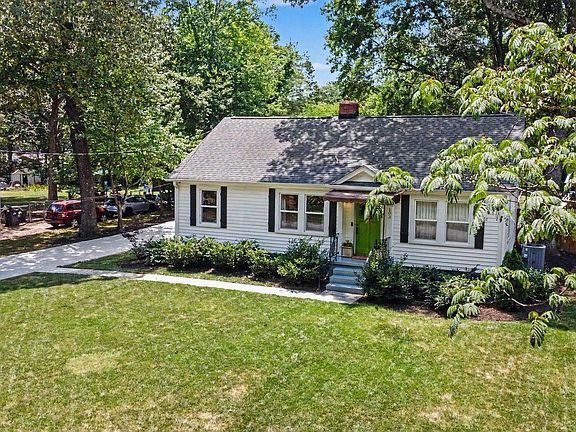4th image of 103 Sutton Dr