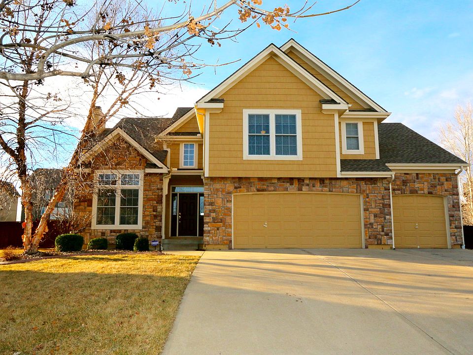 1st image of 7708 W 144th Pl