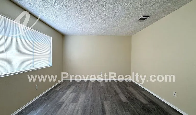 22526 Sioux Rd #16 — Photo 4