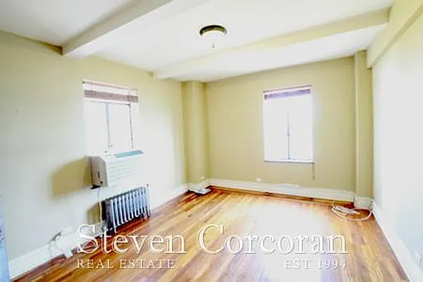 Rented by Steven Corcoran Real Estate | media 10