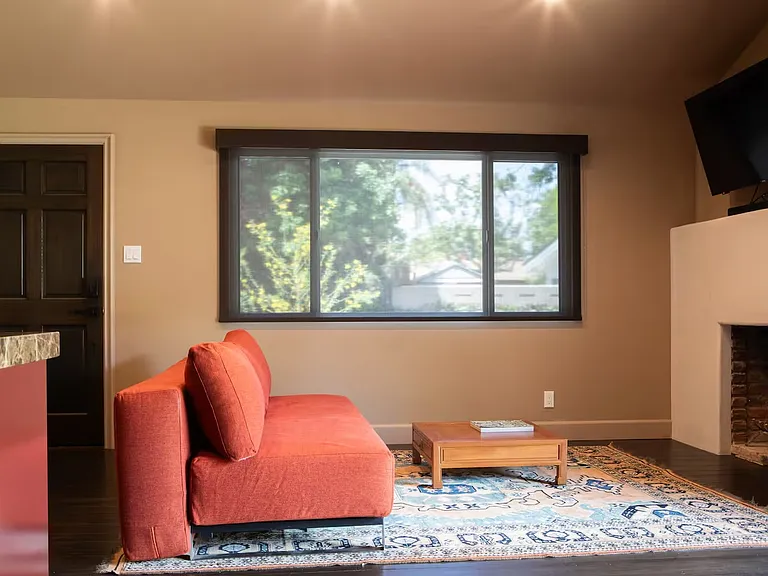 5234 Ethel Ave — Photo 5