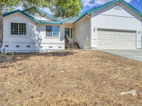 19070 Ravenhill, Hidden Valley Lake, CA 95467