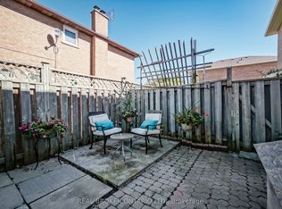 525 Ray Lawson Blvd, Brampton, ON L6Y 3S2