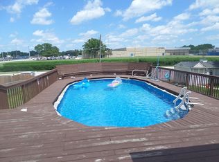 930 Blaze Trl, Wheeling, IL 60090