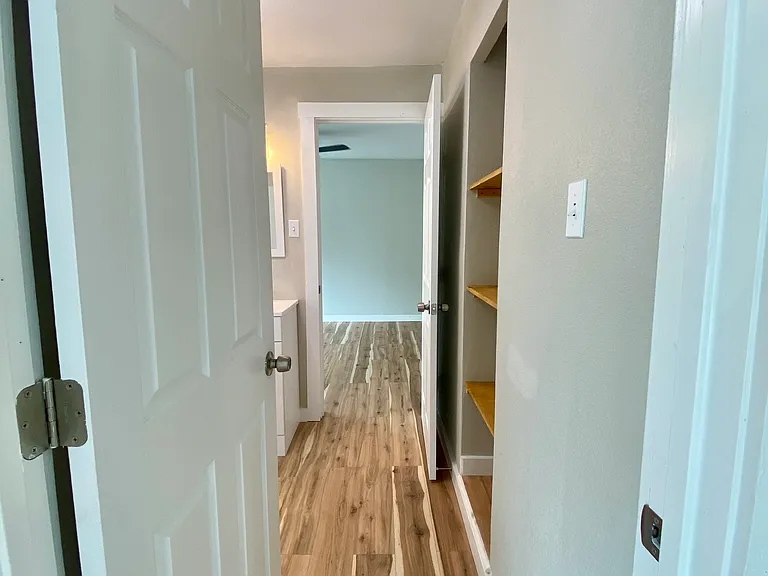 431 Tutt Ave — Photo 7