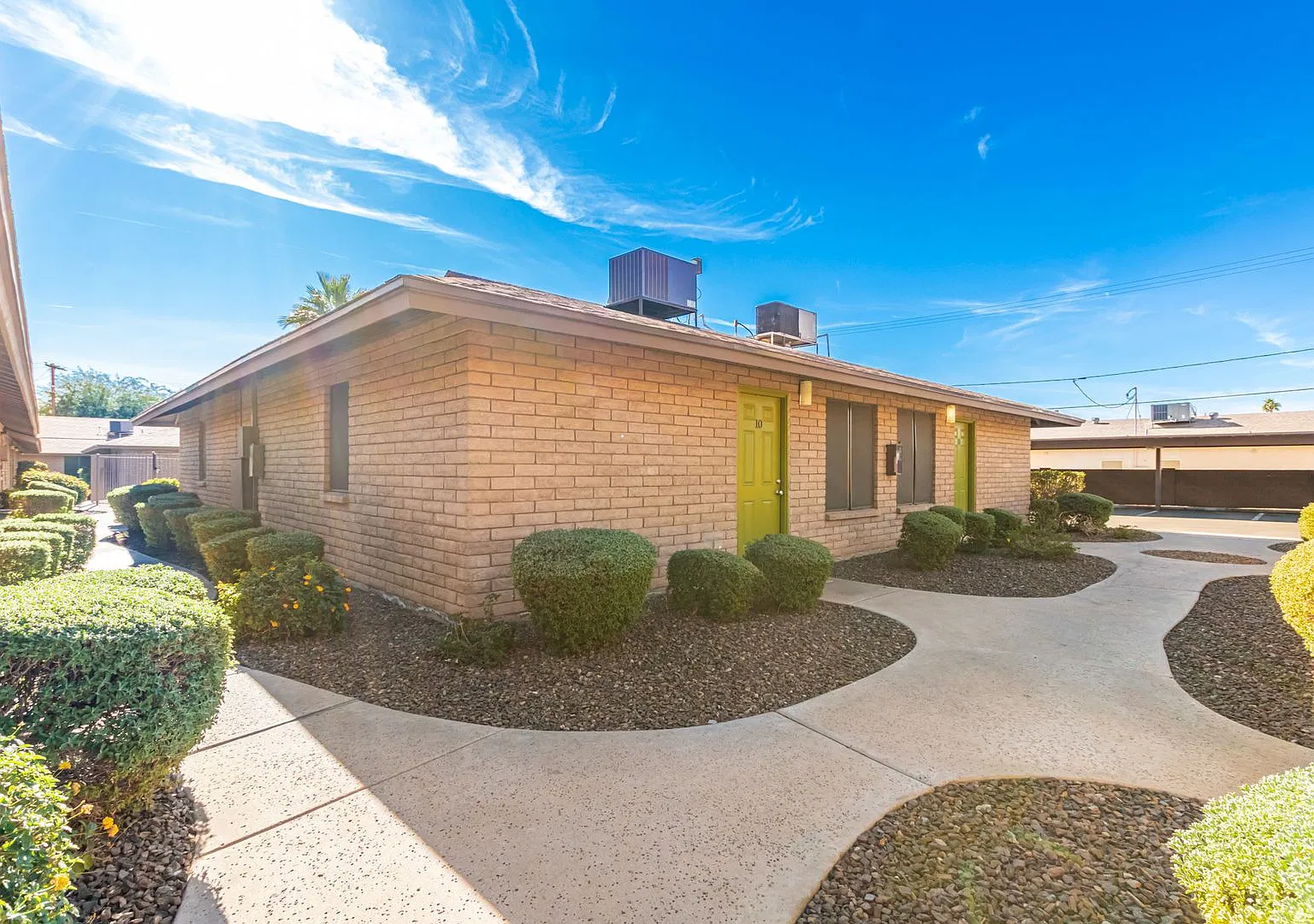 Garden-Style Living in Arcadia Lite | Move-In Specials Available — Photo 3