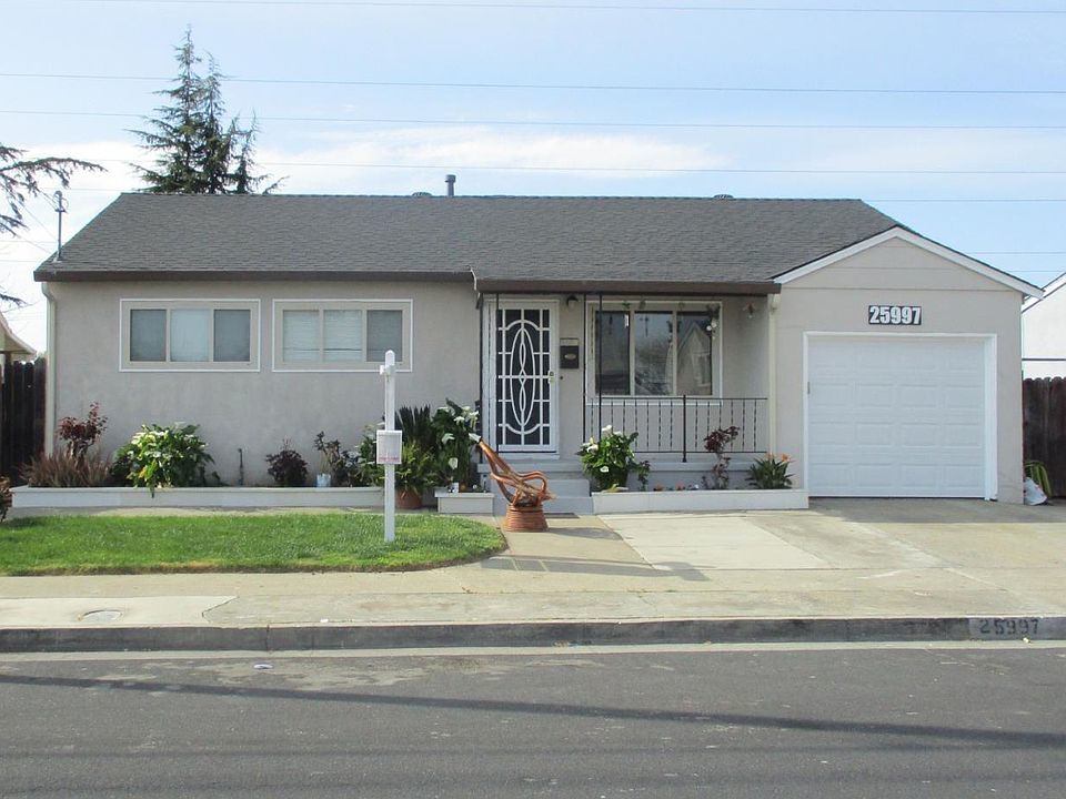 1st image of 25997 Regal Ave