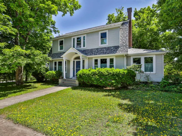 40 Stark Street, Nashua, NH 03064
