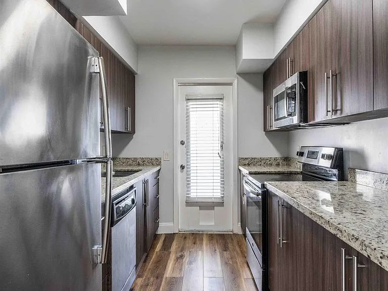 7927 East Dr #278 — Photo 14