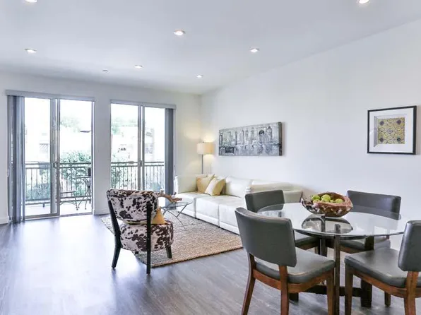 4354 Teesdale Ave #101, Studio City, CA 91604