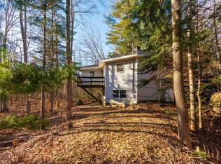 130 W Street Ext, Rockport, ME 04856