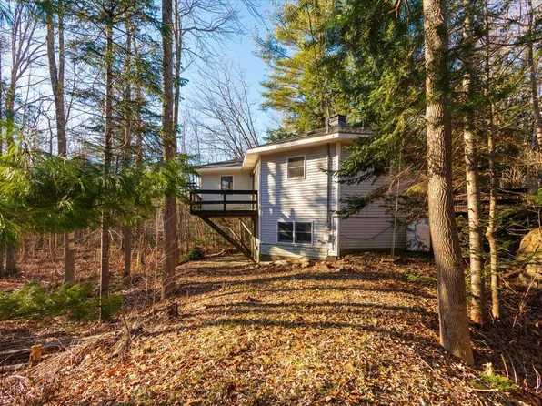 130 W Street Extension, Rockport, ME 04856