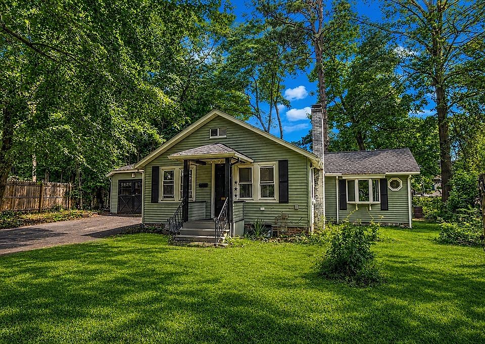 1st image of 33 Plumtree Rd