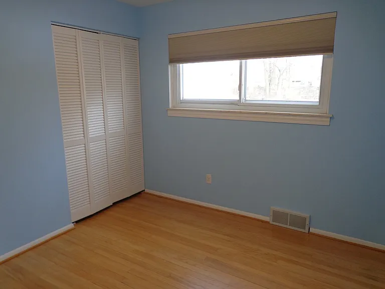 29144 Mark Ave — Photo 8