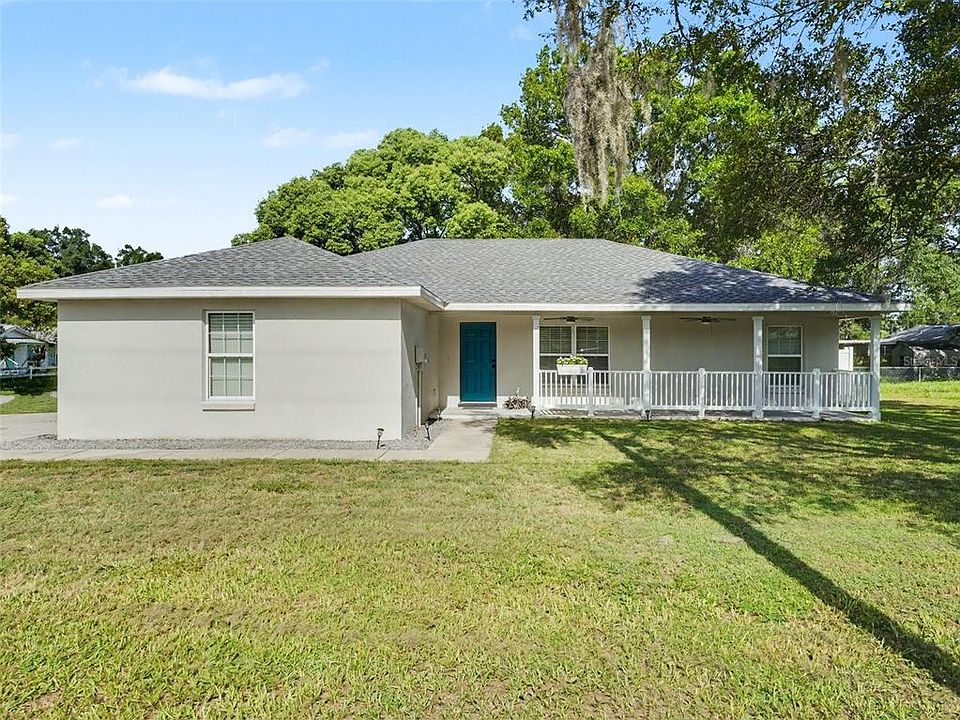 1st image of 410 NE 12TH AVENUE
