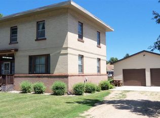 720 N Freeman Ave, Luverne, MN 56156