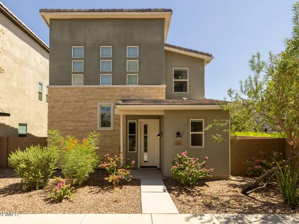 1304 N ZANE Drive, Chandler, AZ 85226