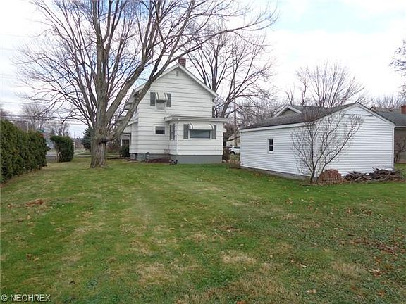 3rd image of 136 Fenton Ave