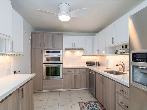 5th image of 11 Island Ave APT 1706