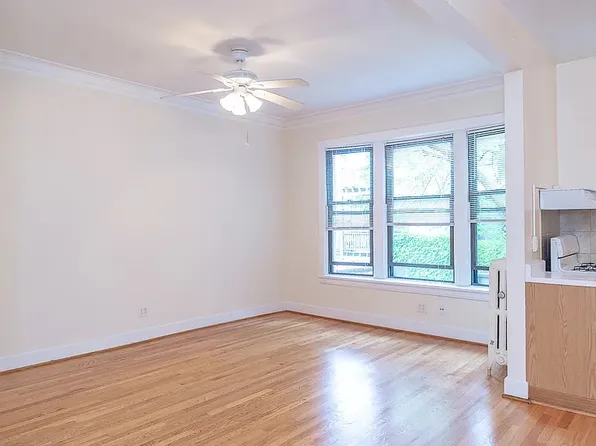 1261 W Loyola Ave #2, Chicago, IL 60626