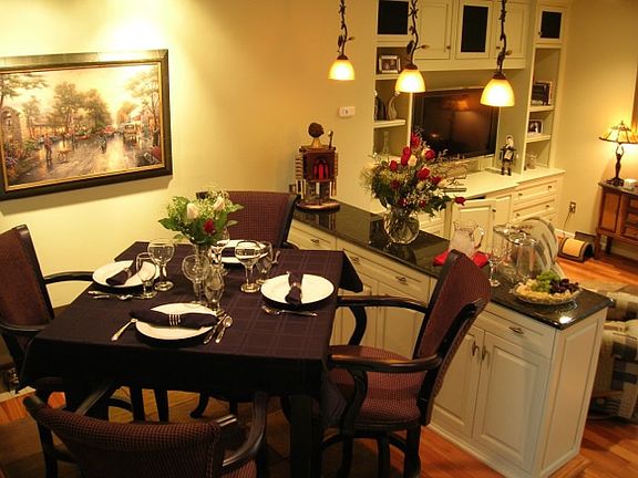 4th image of 10378 Bridgetown Pl #122