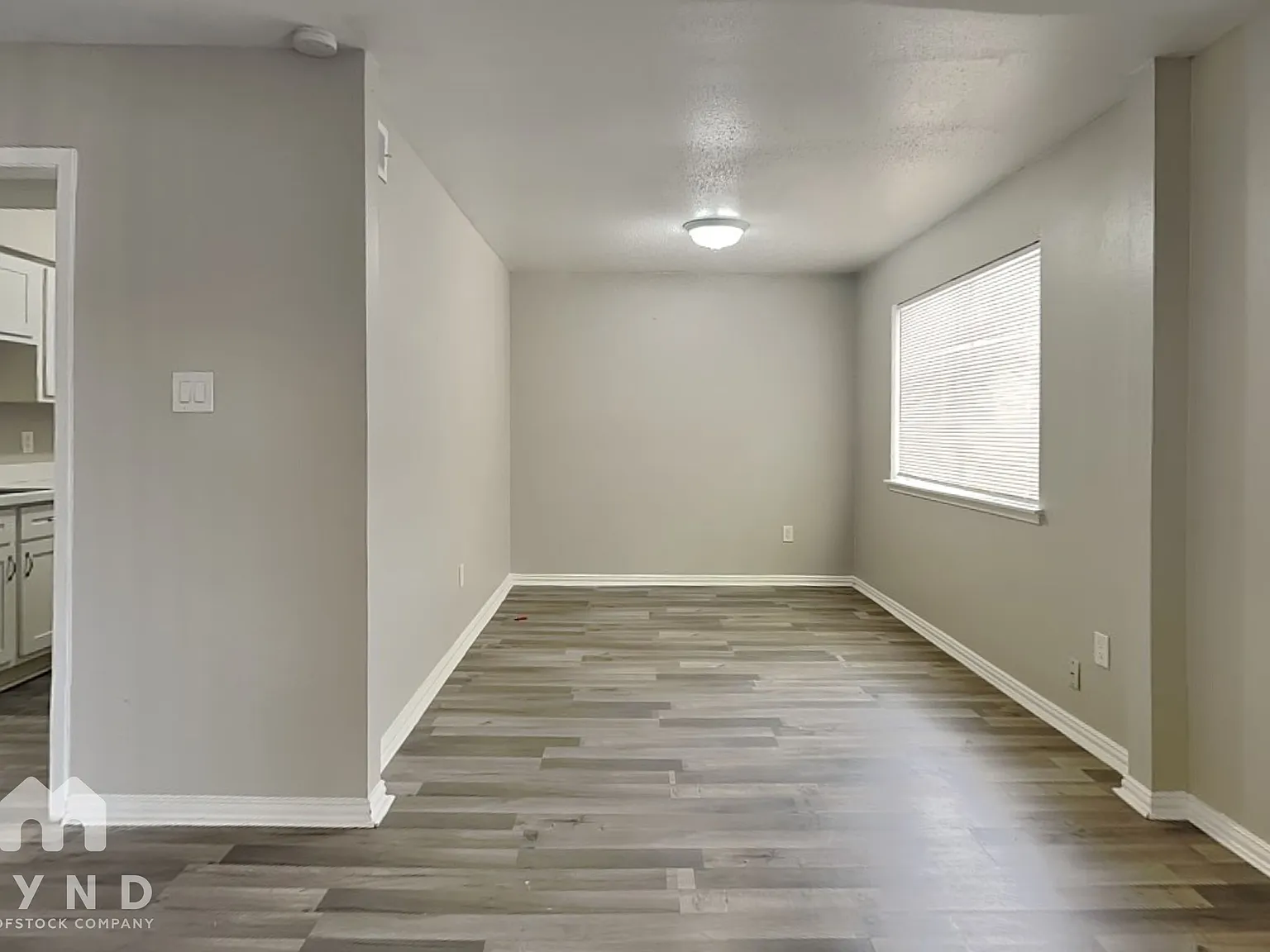 2 bed, 2.0 bath, 1131 sqft, $1,055 — Photo 4