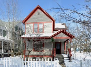 704 W Walnut St, Kalamazoo, MI