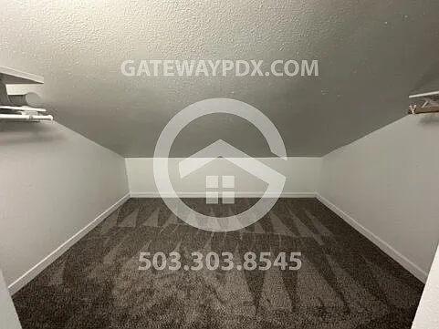 2322 SE 7th St — Photo 19