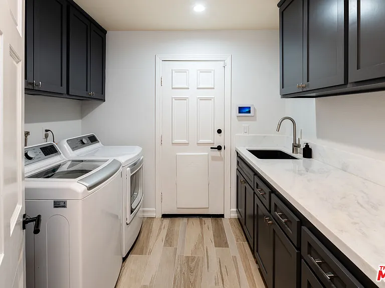 29402 Deerview Ct — Photo 25
