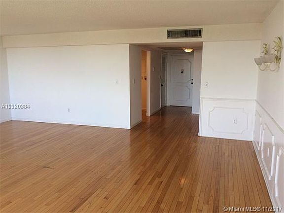 5th image of 10000 W Bay Harbor Dr APT 322