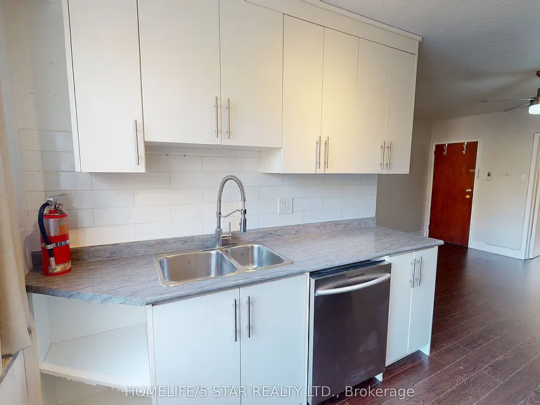 52 Waniska Ave #6 — Photo 15