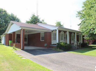 1105 Wilton Ave, Mayfield, KY 42066