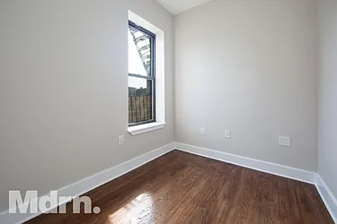 Rented by Mdrn Residential