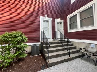 7 Dean St #3-301, Danbury, CT 06810