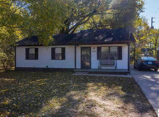 7440 Chiles Dr, West Paducah, KY 42086