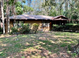 1801 Colmar Ave, Sebring, FL 33870