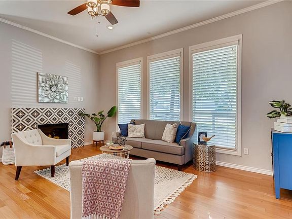 5th image of 2405 Ann Arbor Ave #B